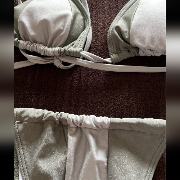 Shein bikini - Picture 2 of 2